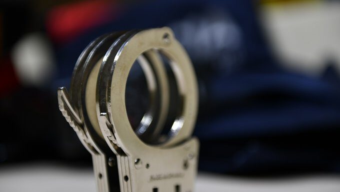 Un ferit per arma de foc en una barberia de Cornellà