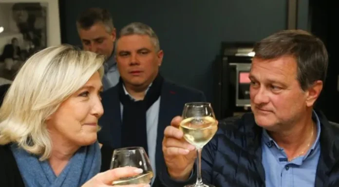 #12M: L’alcalde ultra de Perpinyà participa a Cornellà en un acte contra la immigració