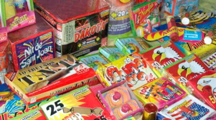 El sector pirotècnic preveu un increment del 5% de les vendes de petards aquest Sant Joan, i alerta del perill de comprar-los per internet