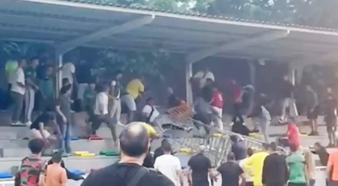 Dos ferits en una batalla campal en un partit de futbol a Sant Feliu de Llobregat