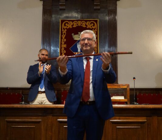 Eduard Sanz ja és el nou alcalde d’Esplugues
