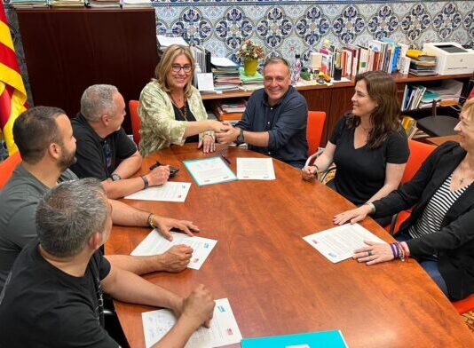 Begues: el govern de Junts i PSC obligat a retirar l’estelada