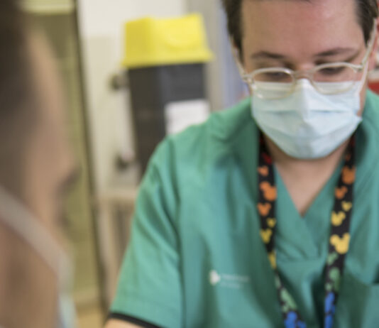 Bellvitge i CAMFiC aborden la detecció i tractament de les malalties al·lèrgiques de risc vital
