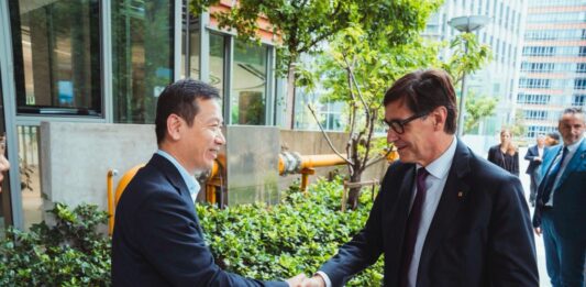 Els ports de Barcelona i Xangai acorden un corredor marítim de zero emissions: una oportunitat clau per al Baix Llobregat