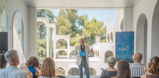 Esplugues commemora l’Any Corberó