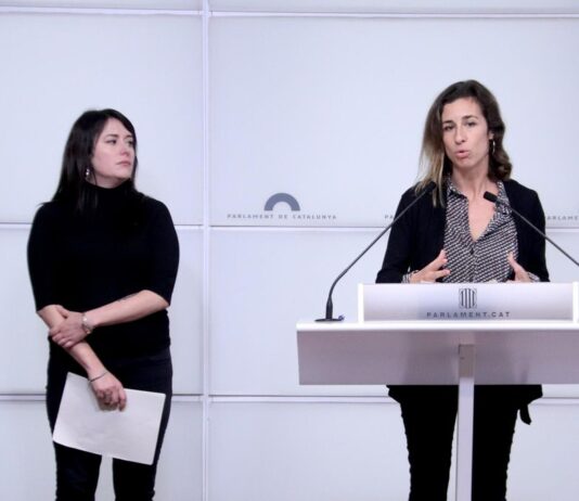 Crisi a la CUP: la cap de llista Laia Estrada dimiteix “per discrepàncies polítiques” amb el partit i amb la santboiana Laure Vega