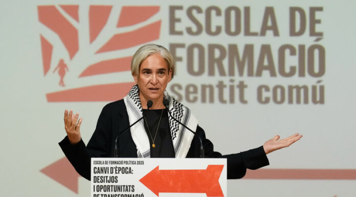 Ada Colau reclama un front ampli de les esquerres des del Prat de Llobregat