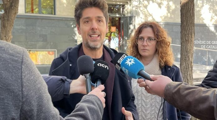 Ofensiva dels Comuns contra l’Ordenança de Xavier Fonollosa que prohibeix recollir aigua de les fonts públiques de Martorell