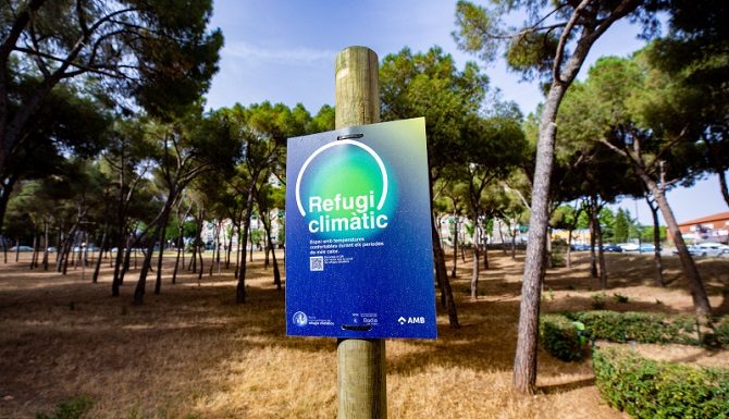 L’AMB incrementa un 31% els refugis climàtics