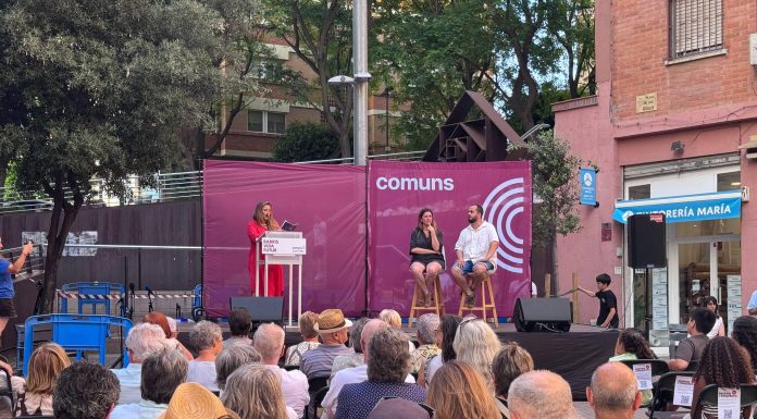 Sant Feliu: Lídia Muñoz (Comuns) tria el barri de Can Calders, on va nèixer, per anunciar la seva candidatura a l’alcaldia