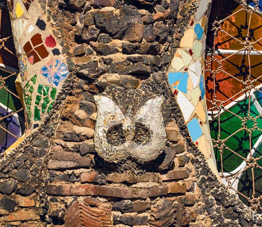 Santa Coloma de Cervelló: Voleu saber com avança la restauració de la Cripta de la Colònia Güell?