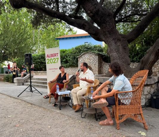 Més de 150 persones acompanyen l’Albert Guasch en l’inici de la seva cursa cap a l’alcaldia de Begues