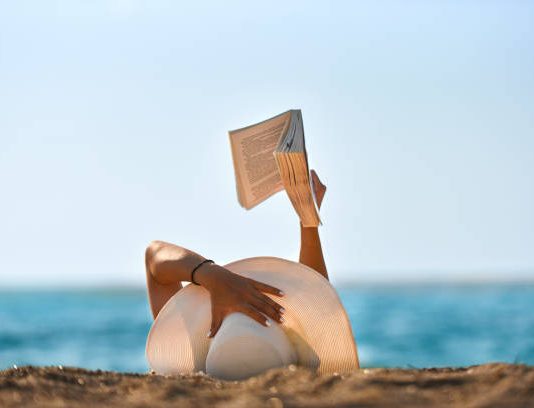 “ElBaix.cat recomana: Lectures d’agost” Per Txell Bosch