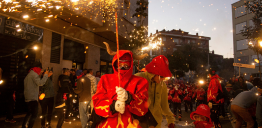 Sant Feliu: La cultura popular torna a centrar la programació de la Festa de Tardor. Catarres i Ginestà, actuacions destacades.