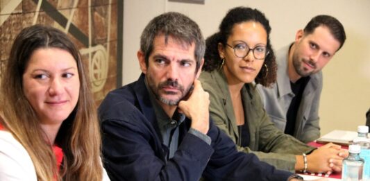 Sant Feliu: Urtasun avisa de la motoserra de PP i Vox contra les pensions i la cultura i a favor dels rics